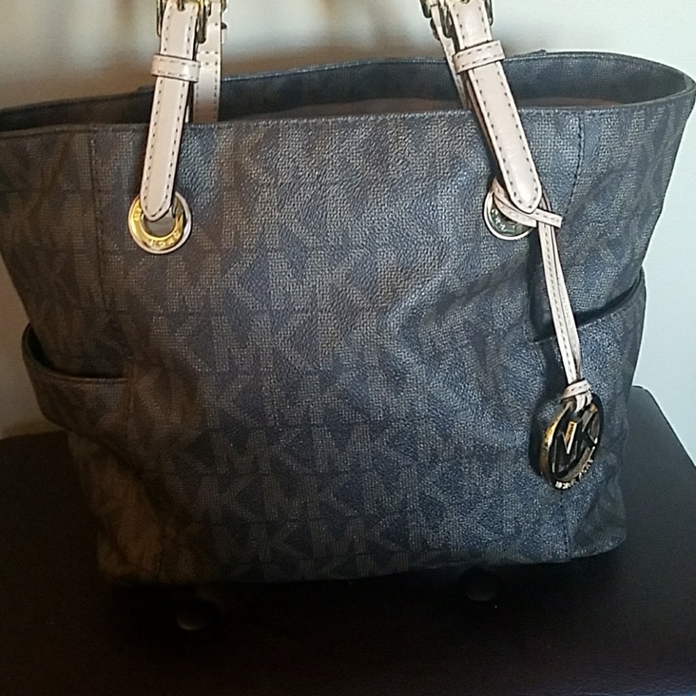 Michael Kors logo tote